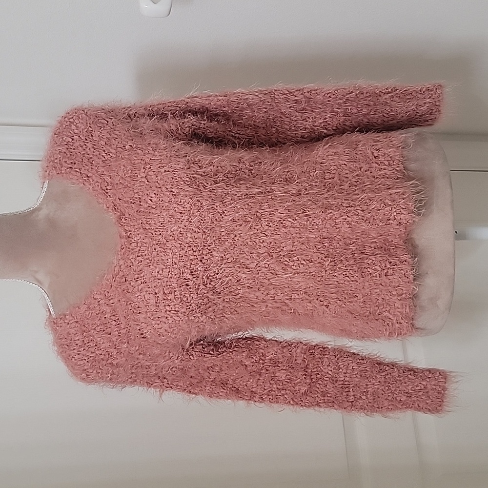 Poof Apparel Size S Dusty Rose Chunky Knit Fuzzy Sweater, Excellent Used Cond.